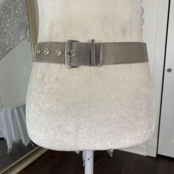 Early 2000's Chunky Silver Mesh Metal Waist Belt 26-29.5" - Picture 2 of 5